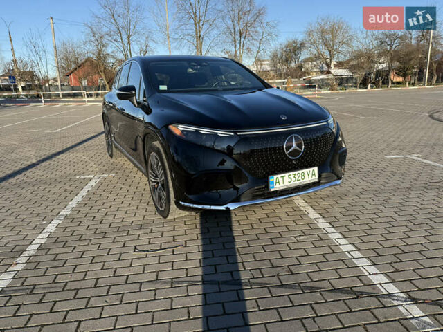 Черный Мерседес EQS SUV, объемом двигателя 0 л и пробегом 49 тыс. км за 55000 $, фото 31 на Automoto.ua
