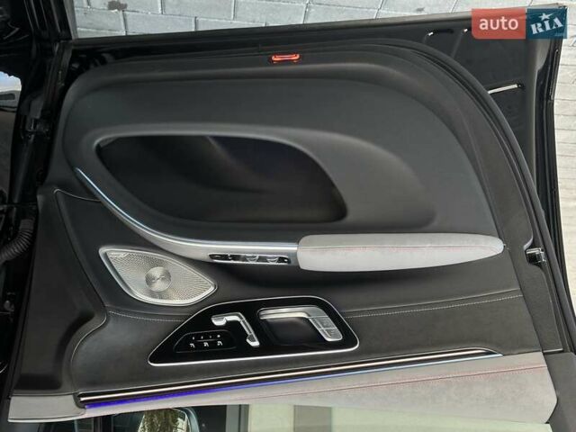 Черный Мерседес EQS SUV, объемом двигателя 0 л и пробегом 15 тыс. км за 77900 $, фото 32 на Automoto.ua
