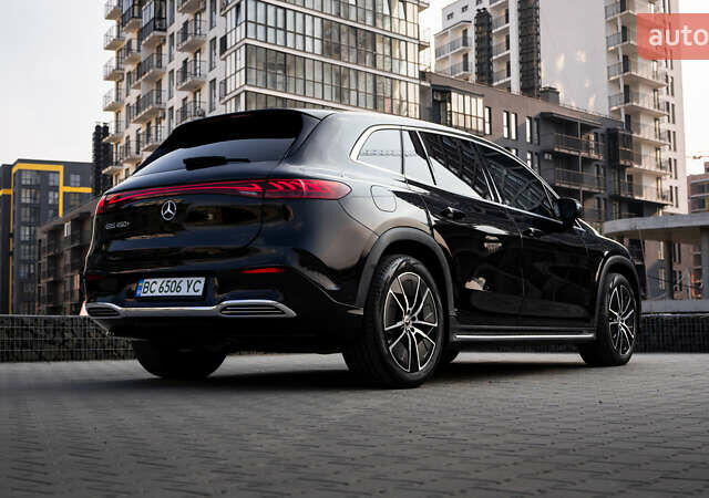Черный Мерседес EQS SUV, объемом двигателя 0 л и пробегом 33 тыс. км за 60000 $, фото 8 на Automoto.ua