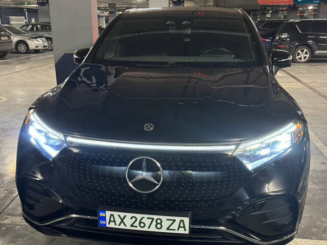 Черный Мерседес EQS SUV, объемом двигателя 0 л и пробегом 60 тыс. км за 57000 $, фото 7 на Automoto.ua