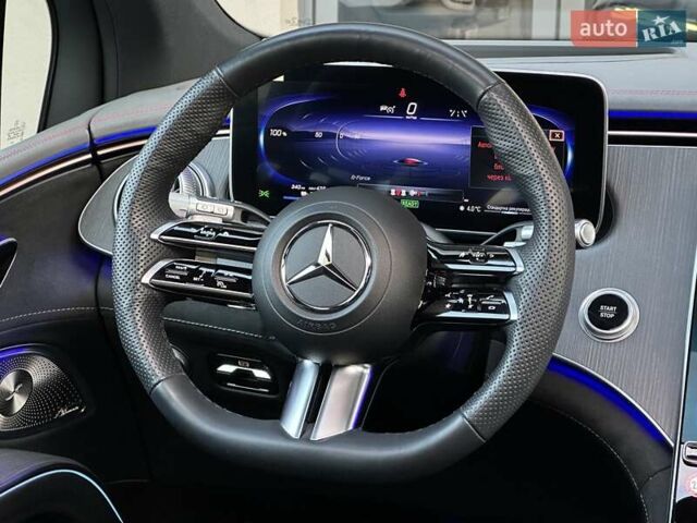 Черный Мерседес EQS SUV, объемом двигателя 0 л и пробегом 15 тыс. км за 77900 $, фото 30 на Automoto.ua