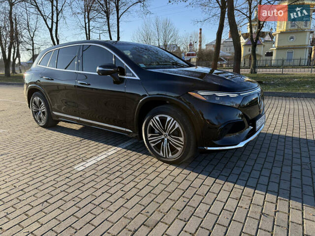 Черный Мерседес EQS SUV, объемом двигателя 0 л и пробегом 49 тыс. км за 55000 $, фото 2 на Automoto.ua