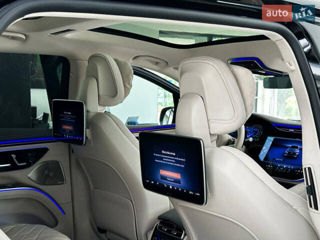 Черный Мерседес EQS SUV, объемом двигателя 0 л и пробегом 25 тыс. км за 87800 $, фото 39 на Automoto.ua