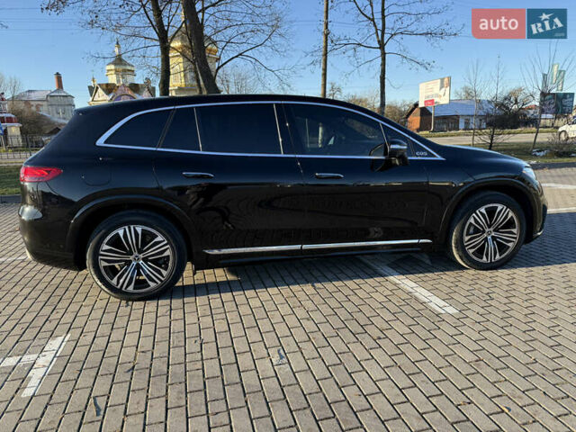 Черный Мерседес EQS SUV, объемом двигателя 0 л и пробегом 49 тыс. км за 55000 $, фото 3 на Automoto.ua