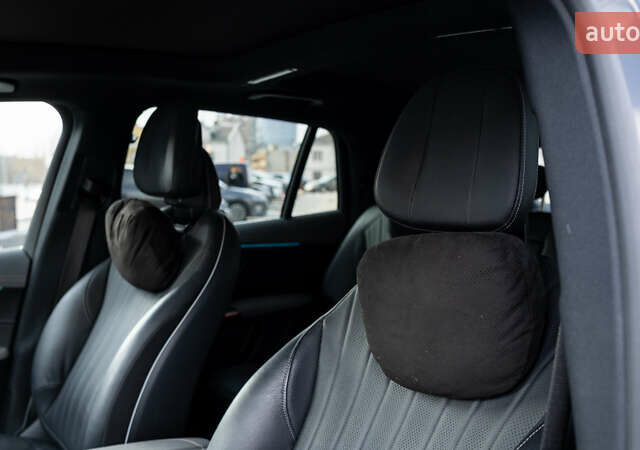 Черный Мерседес EQS SUV, объемом двигателя 0 л и пробегом 33 тыс. км за 60000 $, фото 21 на Automoto.ua