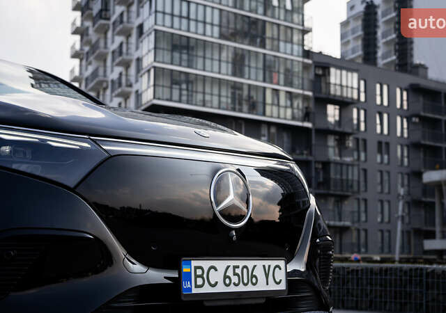 Чорний Мерседес EQS SUV, об'ємом двигуна 0 л та пробігом 33 тис. км за 65000 $, фото 6 на Automoto.ua