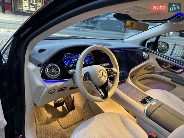 Чорний Мерседес EQS SUV, об'ємом двигуна 0 л та пробігом 28 тис. км за 72900 $, фото 16 на Automoto.ua