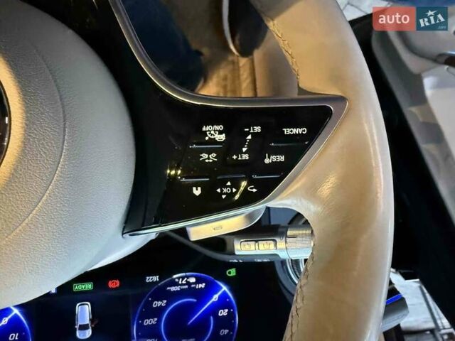 Чорний Мерседес EQS SUV, об'ємом двигуна 0 л та пробігом 28 тис. км за 72900 $, фото 19 на Automoto.ua