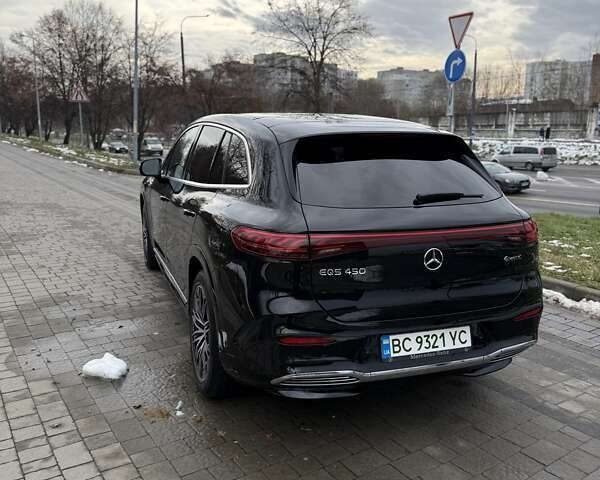 Черный Мерседес EQS SUV, объемом двигателя 0 л и пробегом 30 тыс. км за 68000 $, фото 4 на Automoto.ua