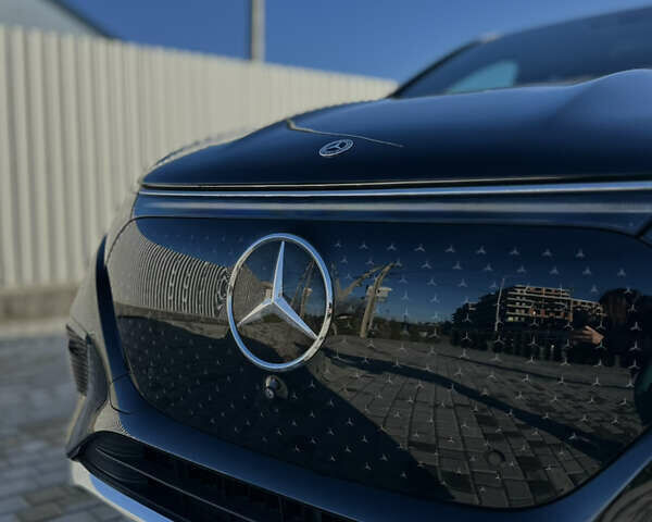 Чорний Мерседес EQS SUV, об'ємом двигуна 0 л та пробігом 24 тис. км за 73500 $, фото 3 на Automoto.ua