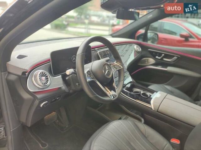Черный Мерседес EQS SUV, объемом двигателя 0 л и пробегом 48 тыс. км за 56500 $, фото 3 на Automoto.ua