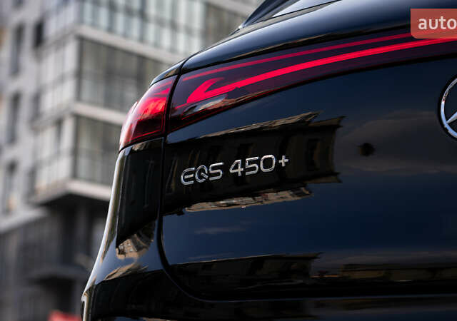 Черный Мерседес EQS SUV, объемом двигателя 0 л и пробегом 33 тыс. км за 60000 $, фото 19 на Automoto.ua