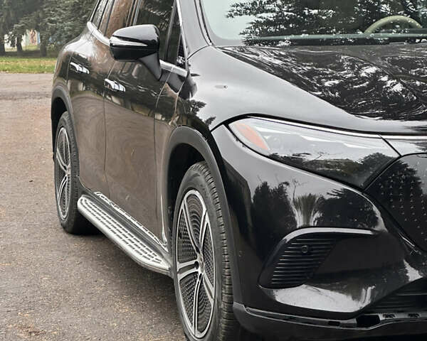 Чорний Мерседес EQS SUV, об'ємом двигуна 0 л та пробігом 63 тис. км за 60000 $, фото 9 на Automoto.ua