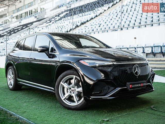Чорний Мерседес EQS SUV, об'ємом двигуна 0 л та пробігом 3 тис. км за 83900 $, фото 6 на Automoto.ua