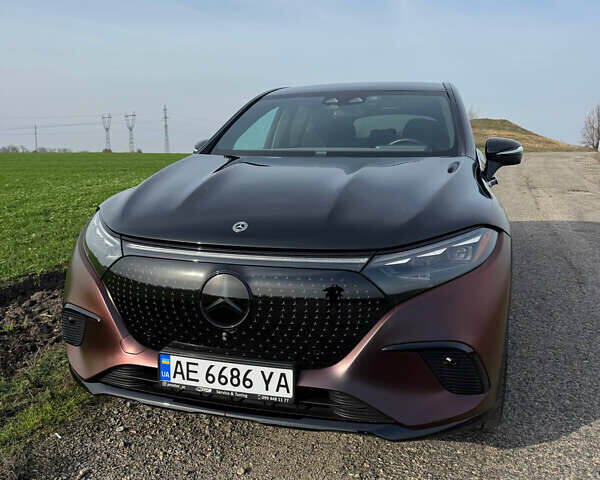 Чорний Мерседес EQS SUV, об'ємом двигуна 0 л та пробігом 19 тис. км за 88000 $, фото 5 на Automoto.ua