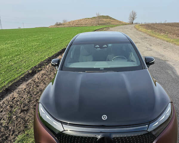 Чорний Мерседес EQS SUV, об'ємом двигуна 0 л та пробігом 19 тис. км за 88000 $, фото 13 на Automoto.ua