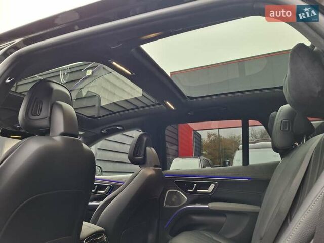 Чорний Мерседес EQS SUV, об'ємом двигуна 0 л та пробігом 39 тис. км за 77777 $, фото 23 на Automoto.ua