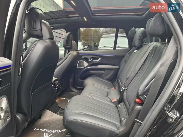 Чорний Мерседес EQS SUV, об'ємом двигуна 0 л та пробігом 39 тис. км за 77777 $, фото 22 на Automoto.ua