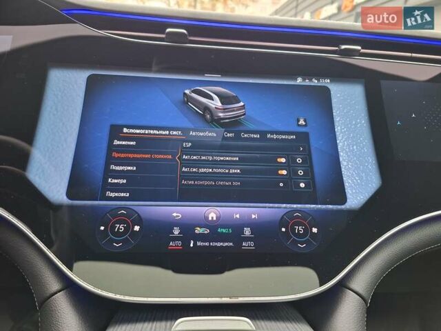 Чорний Мерседес EQS SUV, об'ємом двигуна 0 л та пробігом 39 тис. км за 77777 $, фото 17 на Automoto.ua