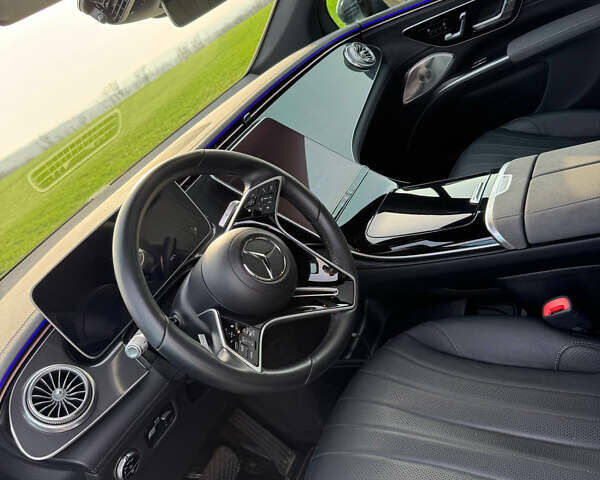 Чорний Мерседес EQS SUV, об'ємом двигуна 0 л та пробігом 19 тис. км за 88000 $, фото 37 на Automoto.ua