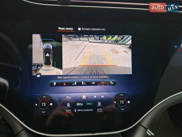 Чорний Мерседес EQS SUV, об'ємом двигуна 0 л та пробігом 39 тис. км за 77777 $, фото 15 на Automoto.ua
