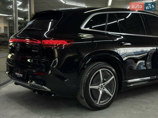 Черный Мерседес EQS SUV, объемом двигателя 0 л и пробегом 33 тыс. км за 69900 $, фото 16 на Automoto.ua