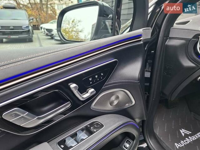 Чорний Мерседес EQS SUV, об'ємом двигуна 0 л та пробігом 39 тис. км за 77777 $, фото 9 на Automoto.ua