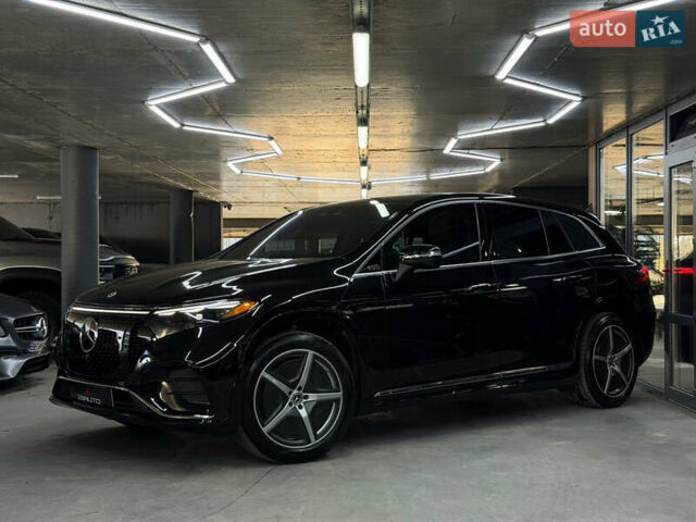 Черный Мерседес EQS SUV, объемом двигателя 0 л и пробегом 33 тыс. км за 69900 $, фото 6 на Automoto.ua