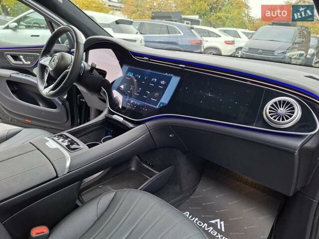 Чорний Мерседес EQS SUV, об'ємом двигуна 0 л та пробігом 39 тис. км за 77777 $, фото 31 на Automoto.ua