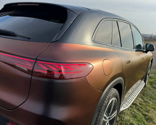 Чорний Мерседес EQS SUV, об'ємом двигуна 0 л та пробігом 19 тис. км за 88000 $, фото 15 на Automoto.ua