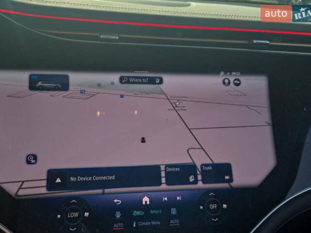 Черный Мерседес EQS SUV, объемом двигателя 0 л и пробегом 19 тыс. км за 98990 $, фото 13 на Automoto.ua