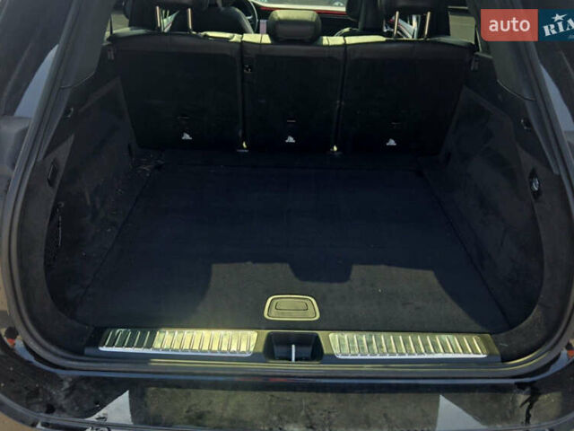 Черный Мерседес EQS SUV, объемом двигателя 0 л и пробегом 19 тыс. км за 98990 $, фото 9 на Automoto.ua