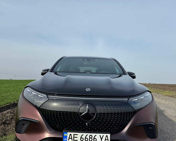Чорний Мерседес EQS SUV, об'ємом двигуна 0 л та пробігом 19 тис. км за 88000 $, фото 12 на Automoto.ua