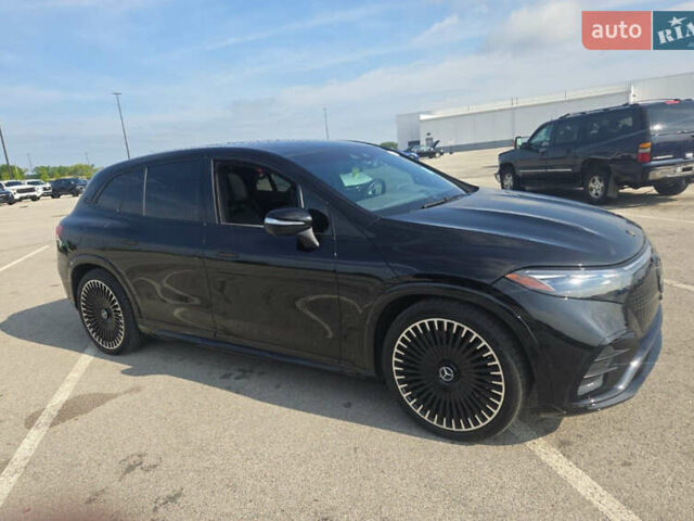 Черный Мерседес EQS SUV, объемом двигателя 0 л и пробегом 19 тыс. км за 98990 $, фото 3 на Automoto.ua