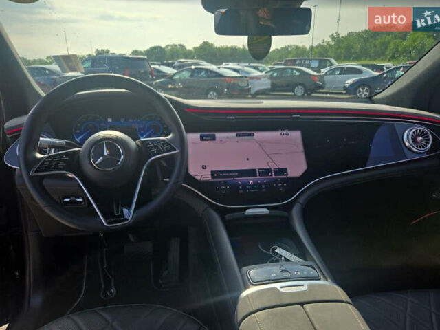 Черный Мерседес EQS SUV, объемом двигателя 0 л и пробегом 19 тыс. км за 98990 $, фото 14 на Automoto.ua