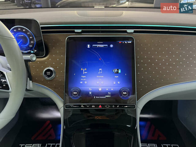 Черный Мерседес EQS SUV, объемом двигателя 0 л и пробегом 33 тыс. км за 69900 $, фото 26 на Automoto.ua