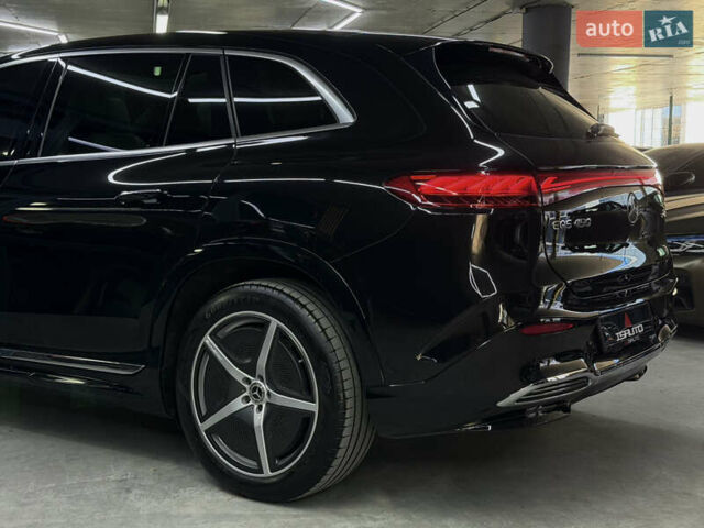 Черный Мерседес EQS SUV, объемом двигателя 0 л и пробегом 33 тыс. км за 69900 $, фото 12 на Automoto.ua