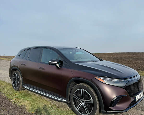 Чорний Мерседес EQS SUV, об'ємом двигуна 0 л та пробігом 19 тис. км за 88000 $, фото 11 на Automoto.ua