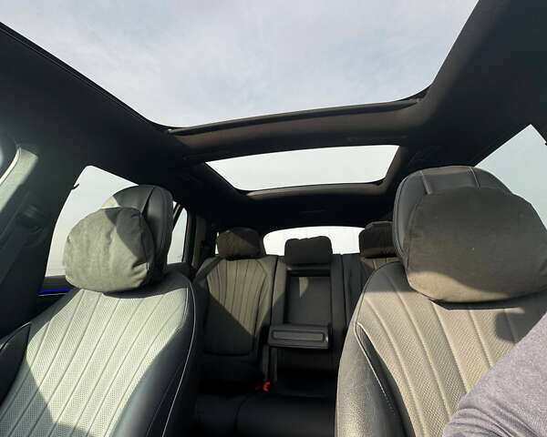 Чорний Мерседес EQS SUV, об'ємом двигуна 0 л та пробігом 19 тис. км за 88000 $, фото 31 на Automoto.ua