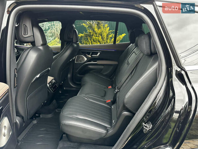 Чорний Мерседес EQS SUV, об'ємом двигуна 0 л та пробігом 2 тис. км за 75000 $, фото 34 на Automoto.ua