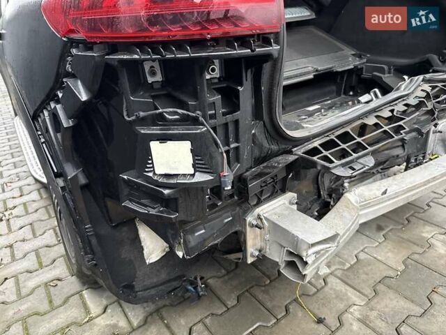 Чорний Мерседес EQS SUV, об'ємом двигуна 0 л та пробігом 29 тис. км за 58000 $, фото 6 на Automoto.ua