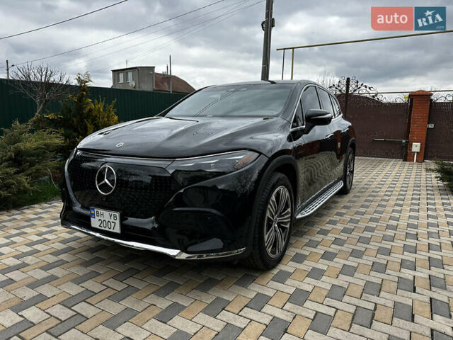 Чорний Мерседес EQS SUV, об'ємом двигуна 0 л та пробігом 2 тис. км за 75000 $, фото 1 на Automoto.ua