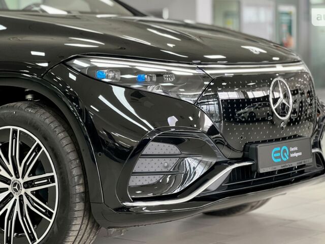 Мерседес EQS SUV, объемом двигателя 0 л и пробегом 0 тыс. км за 139379 $, фото 2 на Automoto.ua