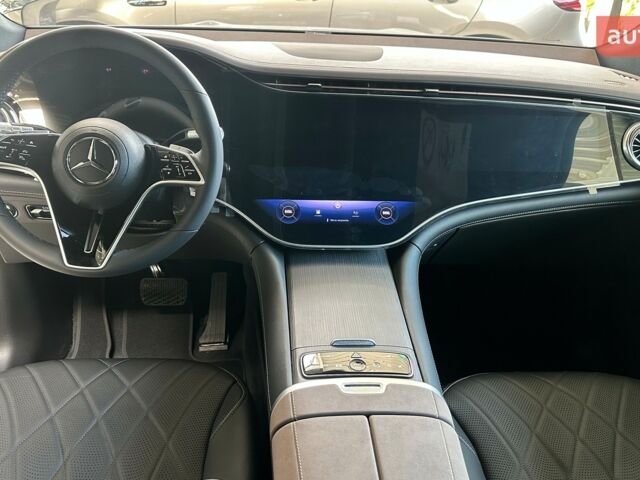 купити нове авто Мерседес EQS SUV 2023 року від офіційного дилера Mercedes-Benz на Набережній Мерседес фото