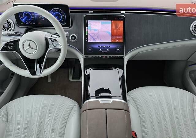 Серый Мерседес EQS SUV, объемом двигателя 0 л и пробегом 42 тыс. км за 59999 $, фото 28 на Automoto.ua