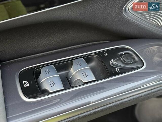 Сірий Мерседес EQS SUV, об'ємом двигуна 0 л та пробігом 27 тис. км за 58900 $, фото 44 на Automoto.ua