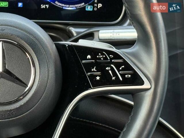 Сірий Мерседес EQS SUV, об'ємом двигуна 0 л та пробігом 27 тис. км за 58900 $, фото 31 на Automoto.ua