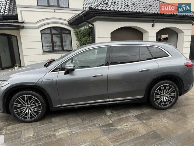 Серый Мерседес EQS SUV, объемом двигателя 0 л и пробегом 26 тыс. км за 61900 $, фото 10 на Automoto.ua