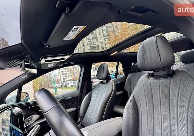 Серый Мерседес EQS SUV, объемом двигателя 0 л и пробегом 27 тыс. км за 78000 $, фото 9 на Automoto.ua