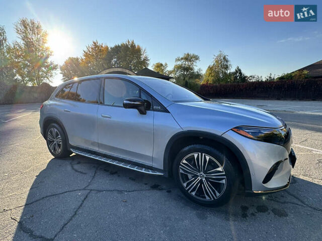 Серый Мерседес EQS SUV, объемом двигателя 0 л и пробегом 31 тыс. км за 72000 $, фото 16 на Automoto.ua